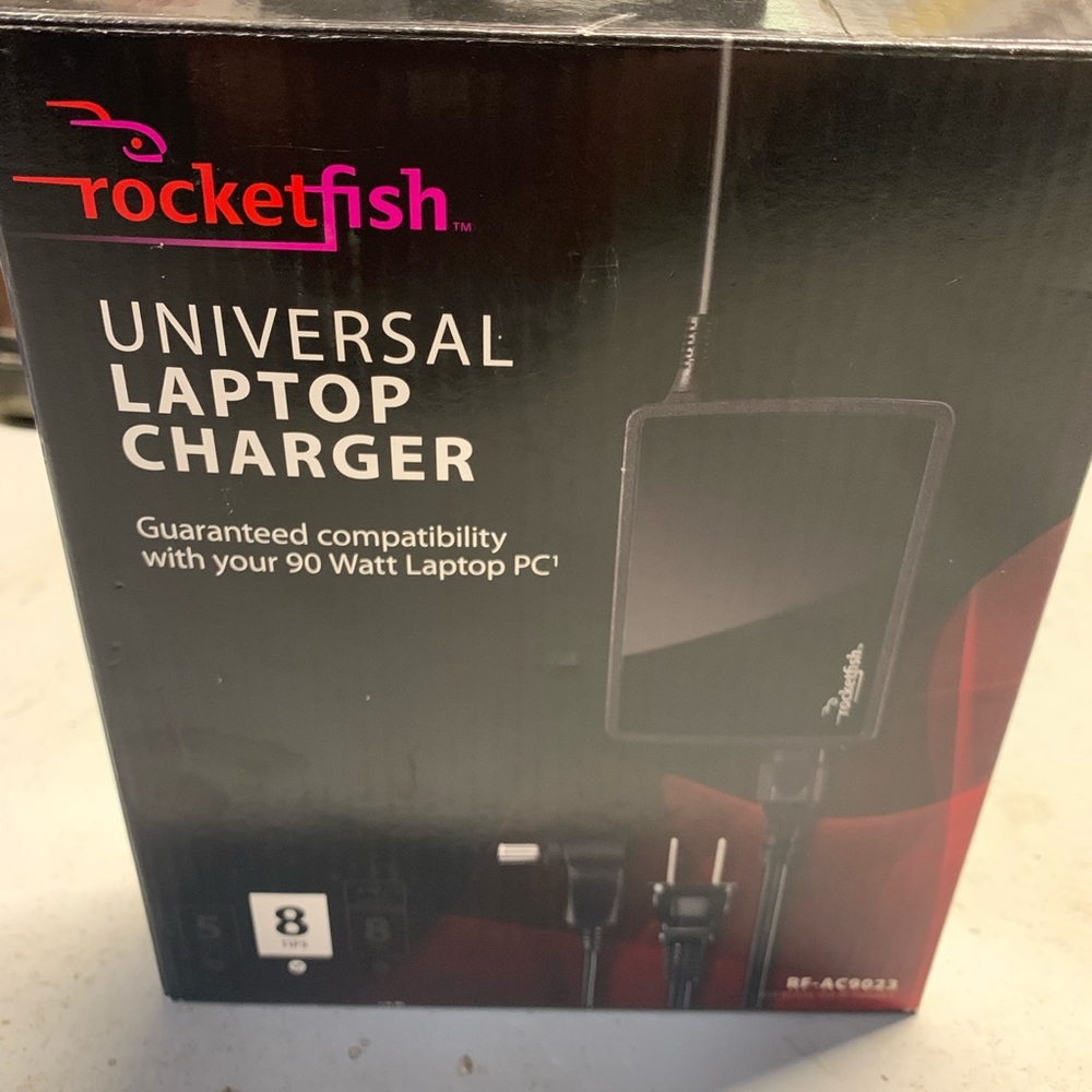 Rocketfish Universal Laptop Charger Kit, 90 Watts, RF AC9023, 8 Tips Complete